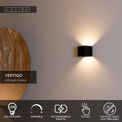 Lucide VERTIGO - Applique murale Rechargeable Intérieur/Extérieur - Batterie/Piles - LED Dim. - 1x6W 2700K - IP54 - Détecteur De Mouvement - Magnétique - Noir